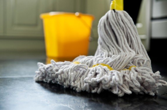 Caretaking Mopping