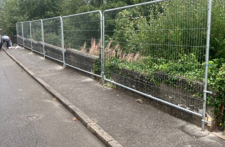 Fence3 Parkhill